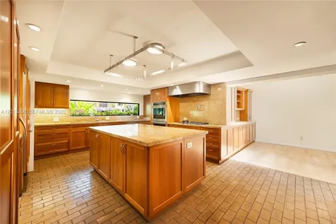 142 San Souci Drive Coral Gables FL 33133