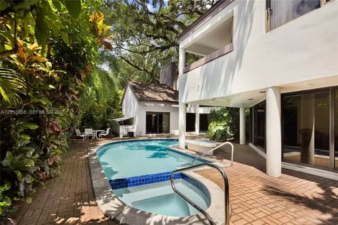 142 San Souci Drive Coral Gables FL 33133