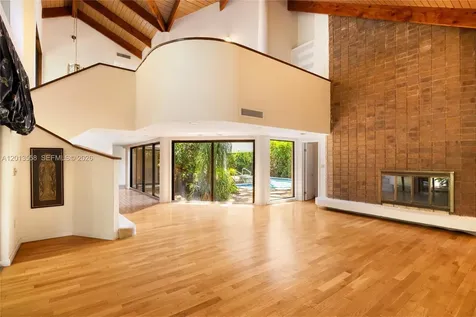 142 San Souci Drive Coral Gables FL 33133