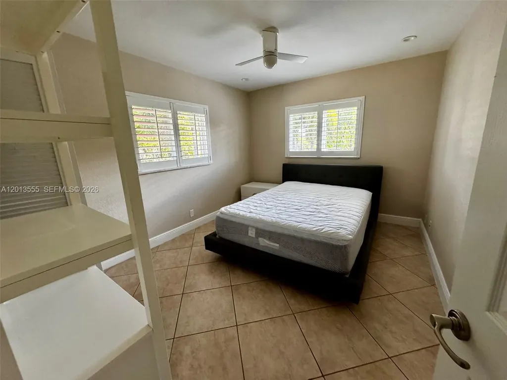 1460 NE 18th Street Fort Lauderdale FL 33305