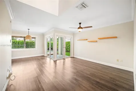 829 NW 99th Avenue Plantation FL 33324