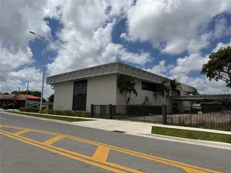 1601 E 4th Avenue Hialeah FL 33010