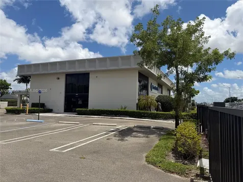 1601 E 4th Avenue Hialeah FL 33010