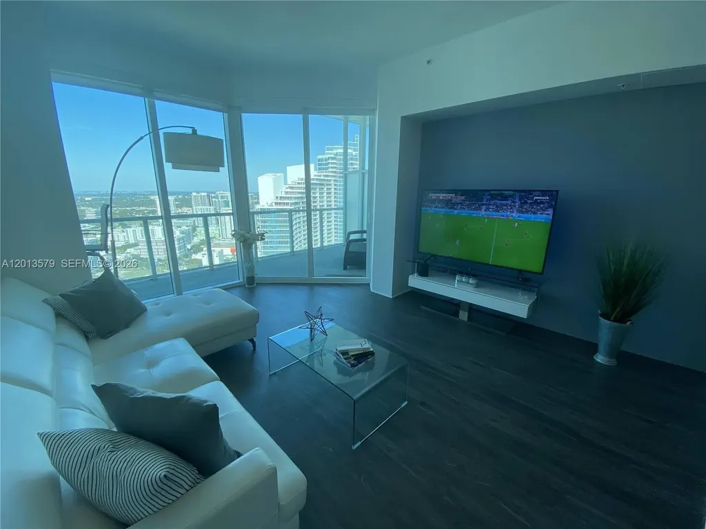 1900 N Bayshore Drive Miami FL 33132