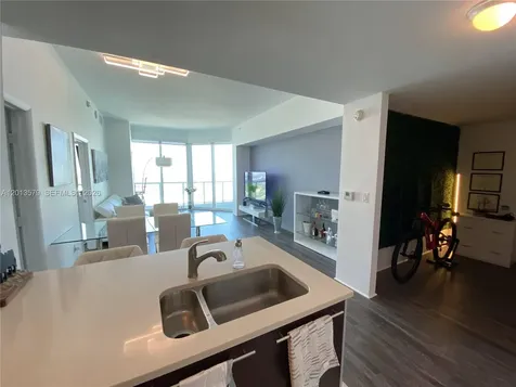 1900 N Bayshore Drive Miami FL 33132