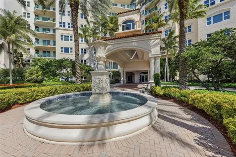 19900 E Country Club Drive Aventura FL 33180