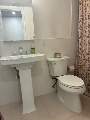 517 Menendez Avenue Coral Gables FL 33146