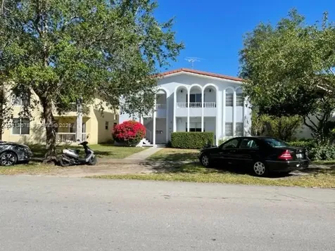 517 Menendez Avenue Coral Gables FL 33146