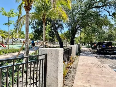 517 Menendez Avenue Coral Gables FL 33146