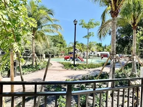 517 Menendez Avenue Coral Gables FL 33146