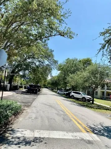 517 Menendez Avenue Coral Gables FL 33146