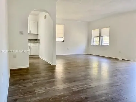 517 Menendez Avenue Coral Gables FL 33146
