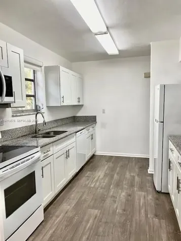 517 Menendez Avenue Coral Gables FL 33146