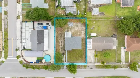 3521 NW 171st Terrace Miami Gardens FL 33056
