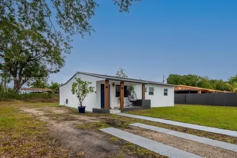 3521 NW 171st Terrace Miami Gardens FL 33056