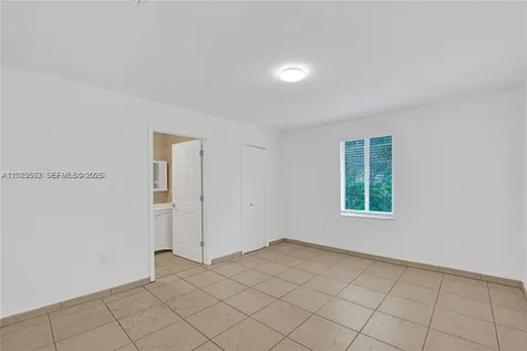 2747 SW 17th Street Miami FL 33145