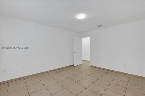 2747 SW 17th Street Miami FL 33145