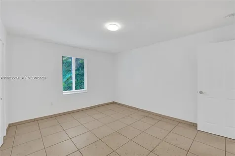 2747 SW 17th Street Miami FL 33145