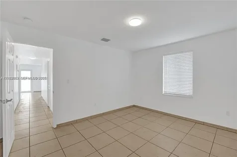 2747 SW 17th Street Miami FL 33145