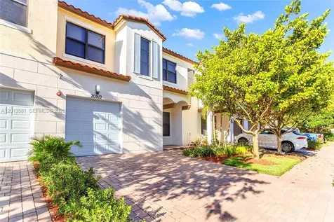 20919 NW 1st Drive Pembroke Pines FL 33029