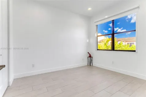 20919 NW 1st Drive Pembroke Pines FL 33029
