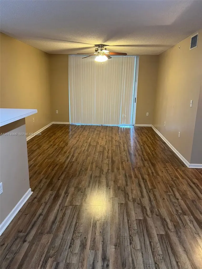 4828 N State Road 7 Coconut Creek FL 33073