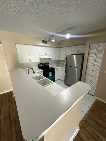 4828 N State Road 7 Coconut Creek FL 33073