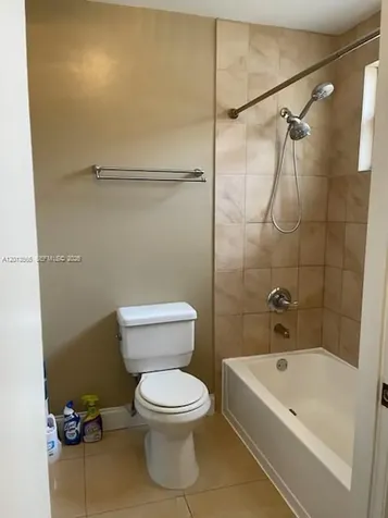 526 SW 113th Way Pembroke Pines FL 33025