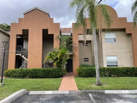 526 SW 113th Way Pembroke Pines FL 33025