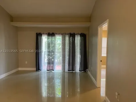 526 SW 113th Way Pembroke Pines FL 33025