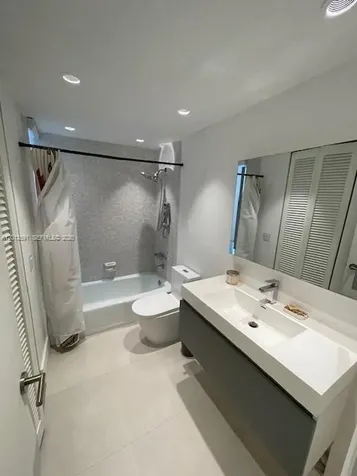 3026 Day Avenue Miami FL 33133