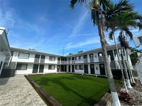 2325 Arthur Street Hollywood FL 33020