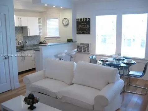 1611 Michigan Avenue Miami Beach FL 33139