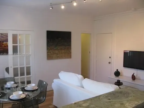 1611 Michigan Avenue Miami Beach FL 33139