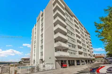 2016 Bay Drive Miami Beach FL 33141