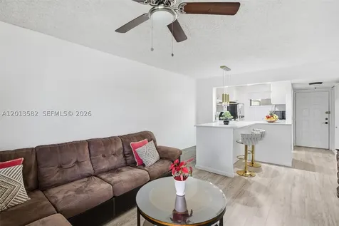 5501 Lakeside Drive Margate FL 33063