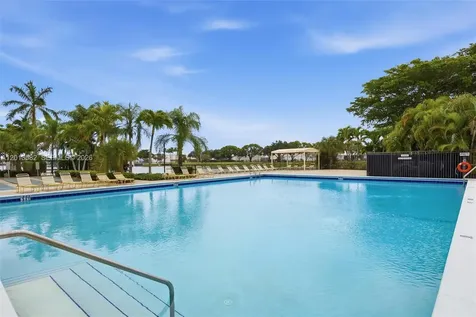 5501 Lakeside Drive Margate FL 33063