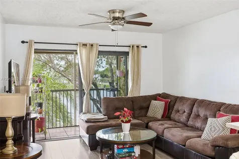 5501 Lakeside Drive Margate FL 33063