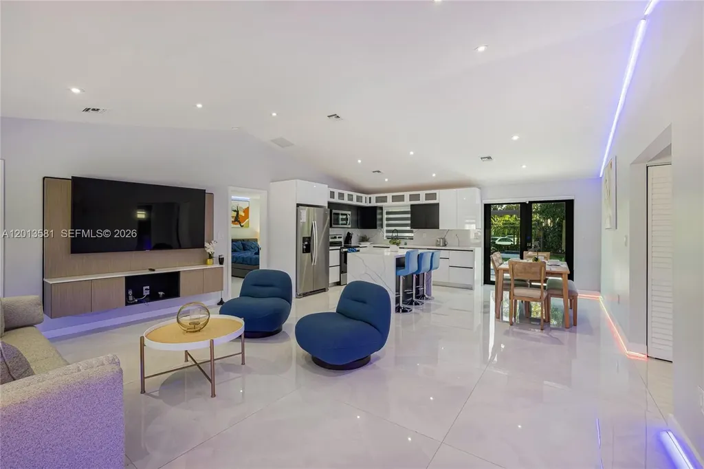 2406 Gulfstream Lane Fort Lauderdale FL 33312