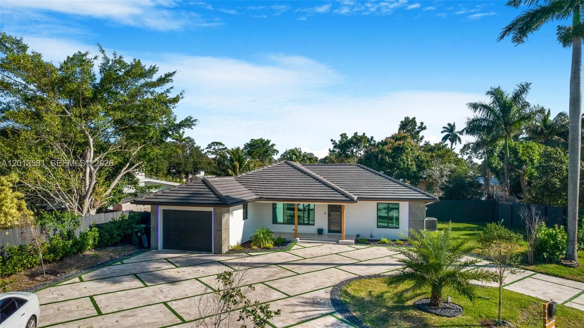 2406 Gulfstream Lane Fort Lauderdale FL 33312