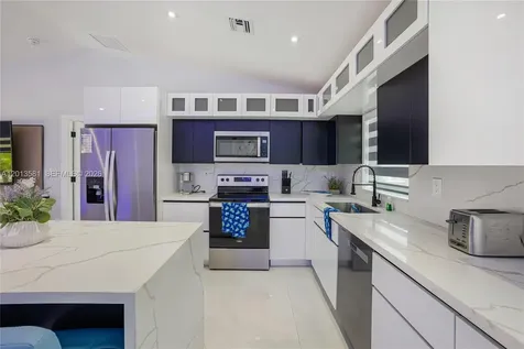2406 Gulfstream Lane Fort Lauderdale FL 33312