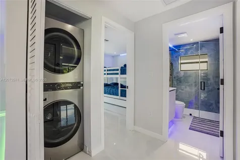 2406 Gulfstream Lane Fort Lauderdale FL 33312