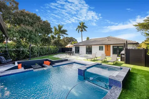 2406 Gulfstream Lane Fort Lauderdale FL 33312