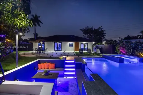 2406 Gulfstream Lane Fort Lauderdale FL 33312