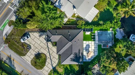 2406 Gulfstream Lane Fort Lauderdale FL 33312