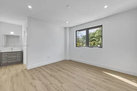 4120 S Oak Place Dania Beach FL 33314