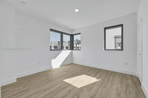 4120 S Oak Place Dania Beach FL 33314