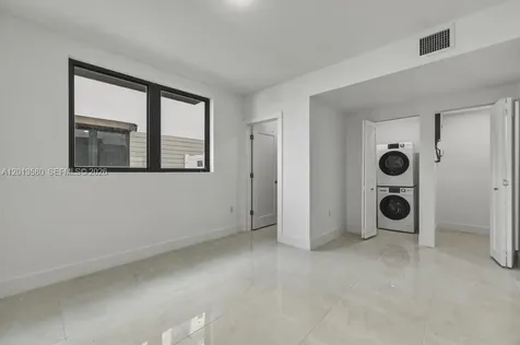 4120 S Oak Place Dania Beach FL 33314