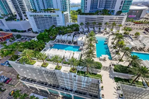 851 NE 1st Avenue Miami FL 33132