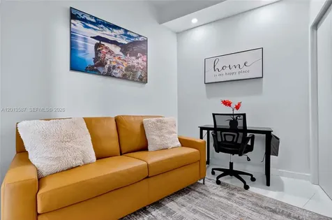 851 NE 1st Avenue Miami FL 33132